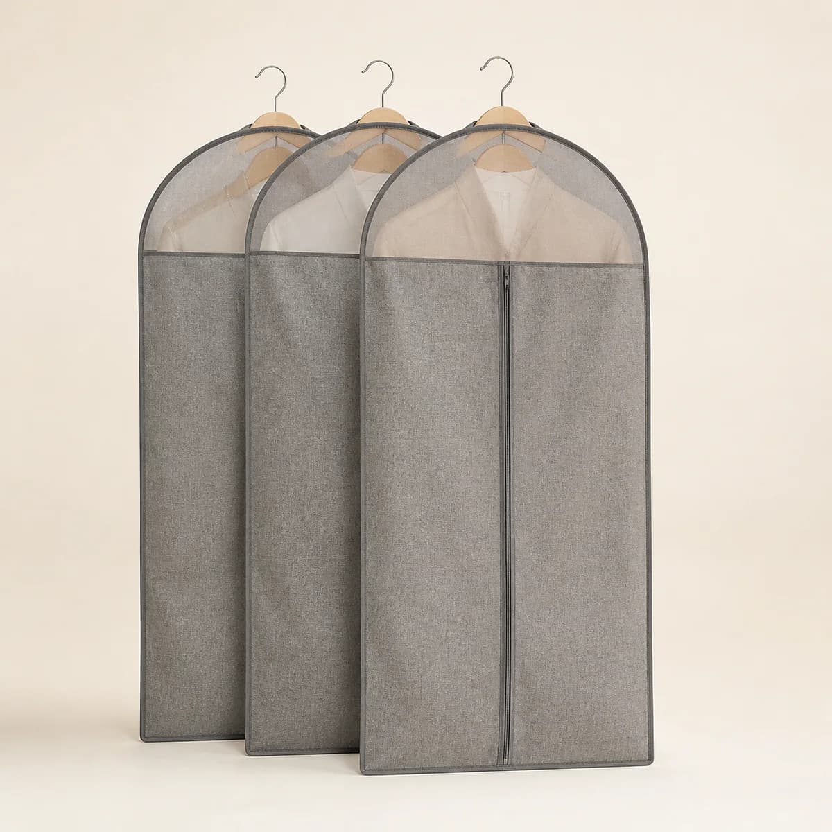 Housses de protection vêtements